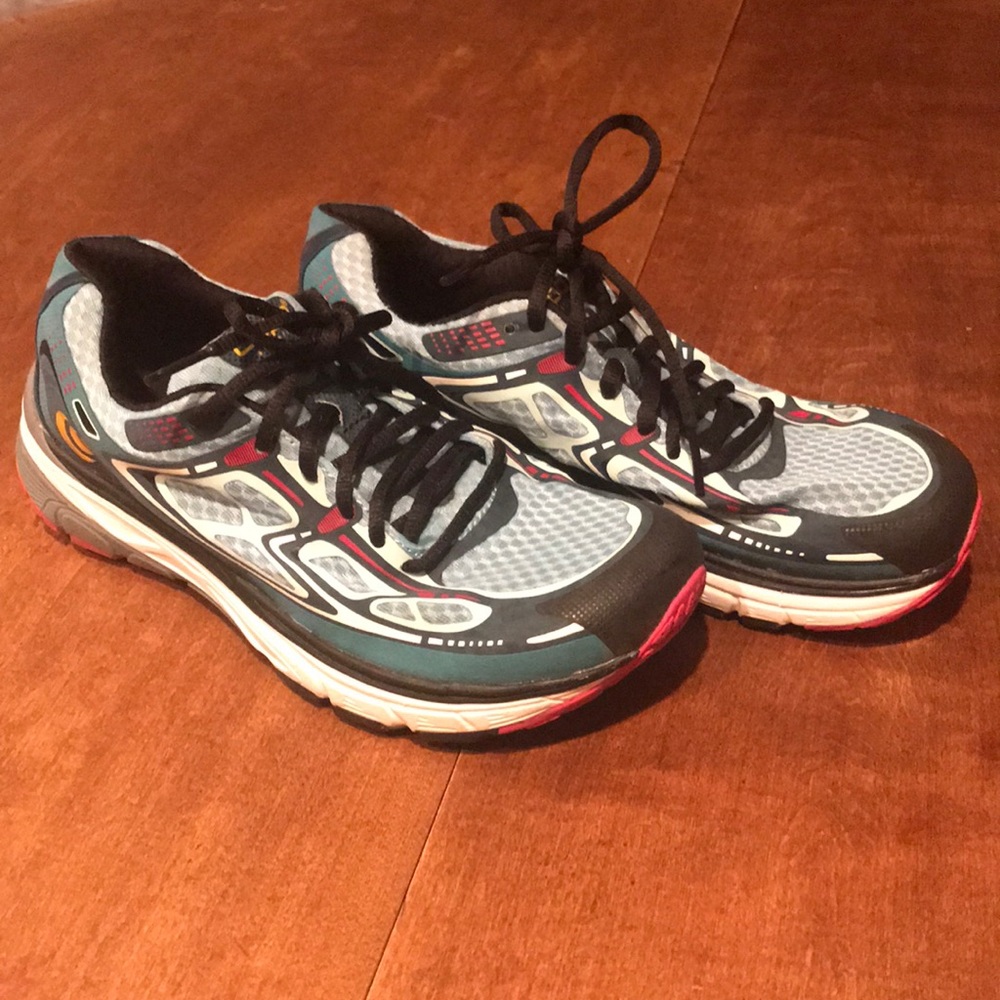 Topo Athletic Lightweight Running Sneakers
